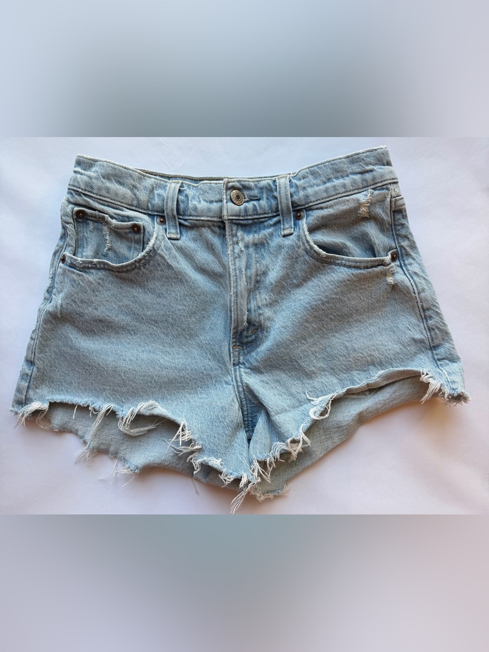 Abercrombie & Fitch High Rise 90’s Relaxed Cutoff Shorts Size 26